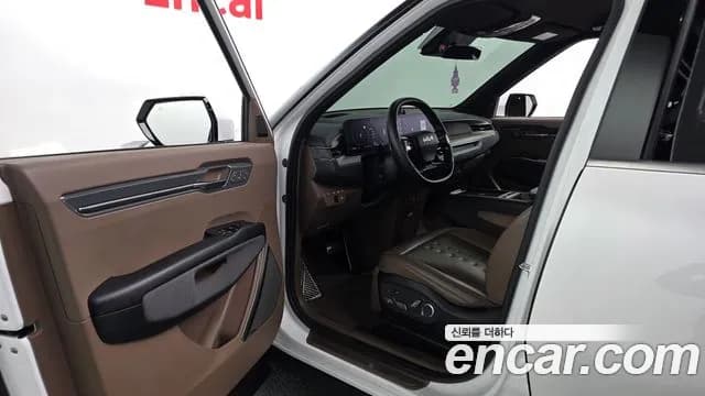 2024 Kia EV9 Long Range 4WD Sold VIN KNAAC815PRS004925 – interior seats 2024 Kia EV9 Long Range 4WD Sold VIN KNAAC815PRS004925 – interior seats