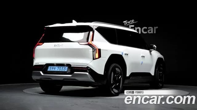 2024 Kia EV9 Long Range 4WD Sold VIN KNAAC815PRS006570 – side profile 2024 Kia EV9 Long Range 4WD Sold VIN KNAAC815PRS006570 – side profile