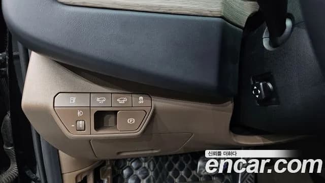 2024 Kia EV9 Long Range 2WD Sold VIN KNAAD811FRS003798 – exterior detail 2024 Kia EV9 Long Range 2WD Sold VIN KNAAD811FRS003798 – exterior detail