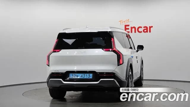 2024 Kia EV9 Long Range 4WD Sold VIN KNAAF815PRS001572 – engine bay 2024 Kia EV9 Long Range 4WD Sold VIN KNAAF815PRS001572 – engine bay
