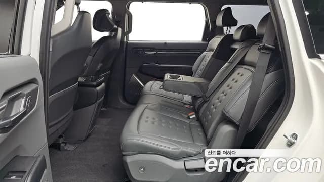 2024 Kia EV9 Long Range 4WD Sold VIN KNAAF815PRS001572 – trunk area 2024 Kia EV9 Long Range 4WD Sold VIN KNAAF815PRS001572 – trunk area
