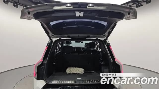 2024 Kia EV9 Long Range 4WD Sold VIN KNAAF815PRS001572 – photo 18 2024 Kia EV9 Long Range 4WD Sold VIN KNAAF815PRS001572 – photo 18