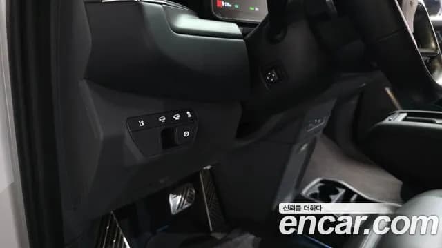 2024 Kia EV9 Long Range 4WD Sold VIN KNAAF815PRS005970 – exterior detail 2024 Kia EV9 Long Range 4WD Sold VIN KNAAF815PRS005970 – exterior detail