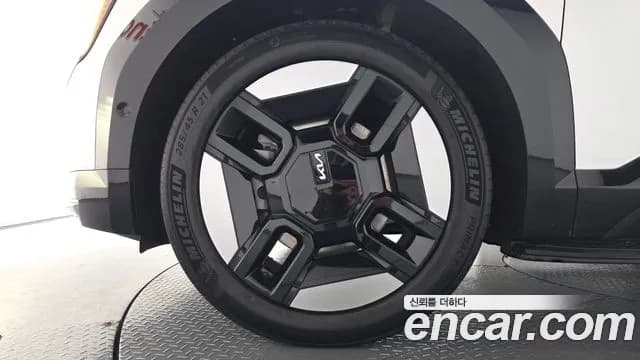2024 Kia EV9 Long Range 4WD Sold VIN KNAAF815PRS005970 – photo 31 2024 Kia EV9 Long Range 4WD Sold VIN KNAAF815PRS005970 – photo 31