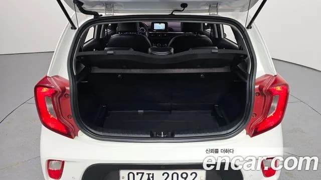 2017 Kia All New Morning (JA) Luxury Sold VIN KNAB3511BHT033427 – interior seats 2017 Kia All New Morning (JA) Luxury Sold VIN KNAB3511BHT033427 – interior seats