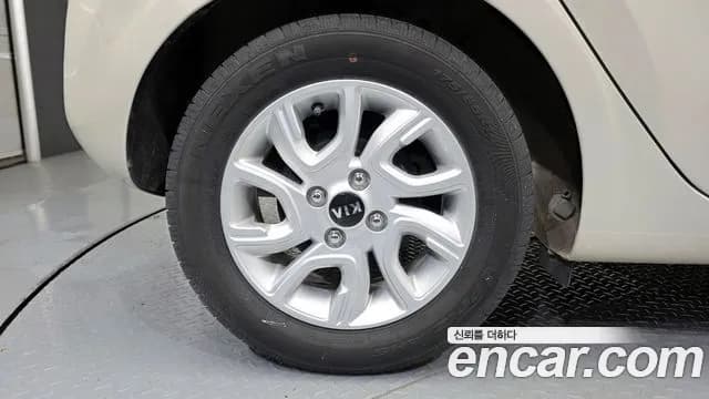 2017 Kia All New Morning (JA) Luxury Sold VIN KNAB3511BHT055997 – trunk area 2017 Kia All New Morning (JA) Luxury Sold VIN KNAB3511BHT055997 – trunk area