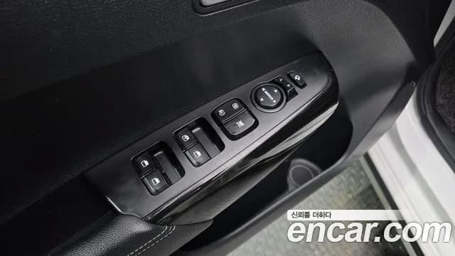 2017 Kia All New Morning (JA) Luxury Sold VIN KNAB3511BHT115743 – interior seats 2017 Kia All New Morning (JA) Luxury Sold VIN KNAB3511BHT115743 – interior seats