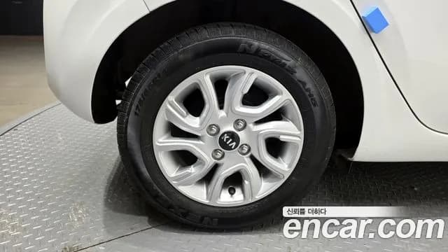2017 Kia All New Morning (JA) Luxury Sold VIN KNAB3511BHT184822 – side profile 2017 Kia All New Morning (JA) Luxury Sold VIN KNAB3511BHT184822 – side profile