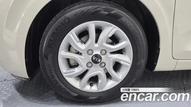 2018 Kia All New Morning (JA) Luxury Sold VIN KNAB3511BJT361950 – interior seats 2018 Kia All New Morning (JA) Luxury Sold VIN KNAB3511BJT361950 – interior seats