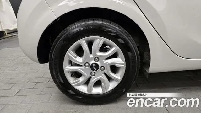 2020 Kia All New Morning (JA) Luxury Sold VIN KNAB3511BLT681089 – trunk area 2020 Kia All New Morning (JA) Luxury Sold VIN KNAB3511BLT681089 – trunk area