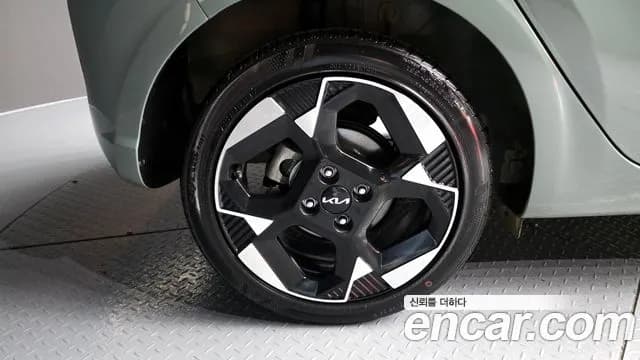 2025 Kia The New Morning (JA) Signiture Sold VIN KNAB3518BST305099 – exterior detail 2025 Kia The New Morning (JA) Signiture Sold VIN KNAB3518BST305099 – exterior detail