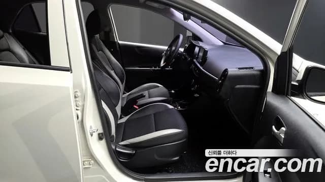 2017 Kia All New Morning (JA) Prestige Sold VIN KNAB5511BHT150491 – interior seats 2017 Kia All New Morning (JA) Prestige Sold VIN KNAB5511BHT150491 – interior seats
