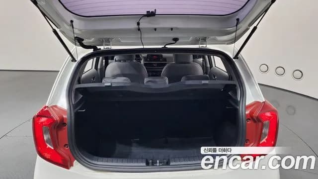 2019 Kia All New Morning (JA) LPi Deluxe Sold VIN KNAB6513BKT494717 – trunk area 2019 Kia All New Morning (JA) LPi Deluxe Sold VIN KNAB6513BKT494717 – trunk area