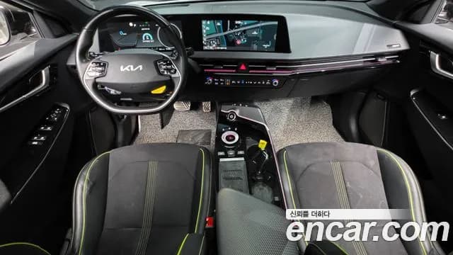 2023 Kia EV6 GT 4WD Sold VIN KNAC181EPPA104628 – interior seats 2023 Kia EV6 GT 4WD Sold VIN KNAC181EPPA104628 – interior seats