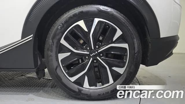2022 Kia EV6 Long Range Sold VIN KNAC281AFNA055006 – photo 14 2022 Kia EV6 Long Range Sold VIN KNAC281AFNA055006 – photo 14