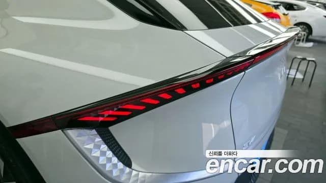 2022 Kia EV6 Long Range Sold VIN KNAC281AFNA055007 – undercarriage 2022 Kia EV6 Long Range Sold VIN KNAC281AFNA055007 – undercarriage