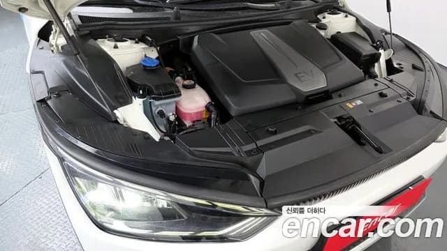 2022 Kia EV6 Long Range Sold VIN KNAC281AFNA057204 – trunk area 2022 Kia EV6 Long Range Sold VIN KNAC281AFNA057204 – trunk area