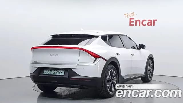 2022 Kia EV6 Long Range Sold VIN KNAC281AFNA070962 – trunk area 2022 Kia EV6 Long Range Sold VIN KNAC281AFNA070962 – trunk area