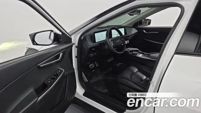 2024 Kia EV6 Long Range Sold VIN KNAC281AFRA221359 – trunk area 2024 Kia EV6 Long Range Sold VIN KNAC281AFRA221359 – trunk area