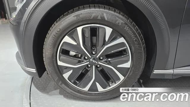 2022 Kia EV6 Long Range 4WD Sold VIN KNAC281CPNA086298 – rear exterior 2022 Kia EV6 Long Range 4WD Sold VIN KNAC281CPNA086298 – rear exterior