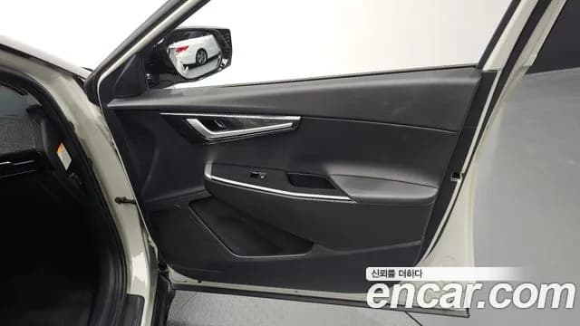 2022 Kia EV6 Long Range Sold VIN KNAC381AFNA012186 – rear exterior 2022 Kia EV6 Long Range Sold VIN KNAC381AFNA012186 – rear exterior