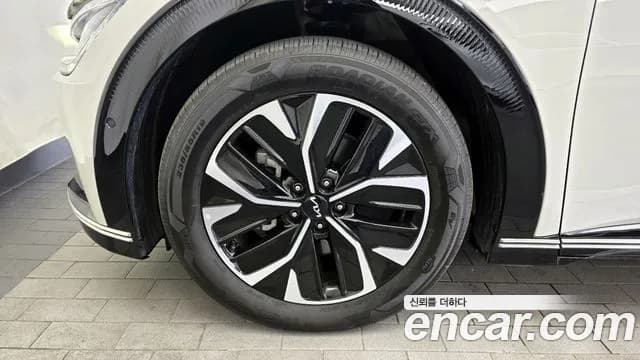 2022 Kia EV6 Long Range Sold VIN KNAC381AFNA018799 – undercarriage 2022 Kia EV6 Long Range Sold VIN KNAC381AFNA018799 – undercarriage