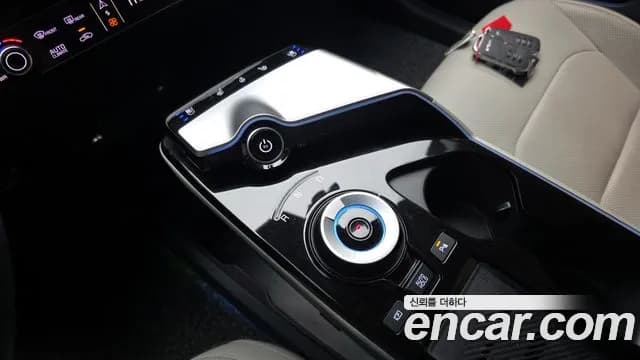 2023 Kia EV6 Long Range Sold VIN KNAC381AFPA143488 – interior seats 2023 Kia EV6 Long Range Sold VIN KNAC381AFPA143488 – interior seats