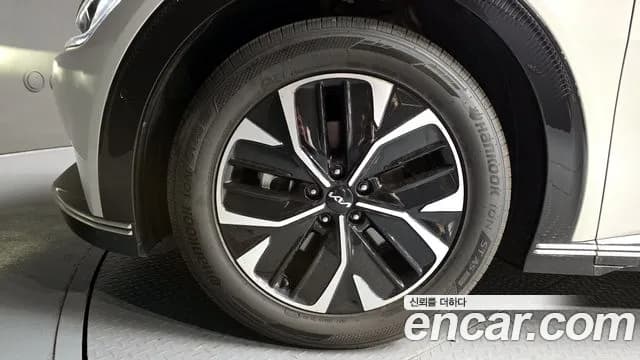 2023 Kia EV6 Long Range Sold VIN KNAC381AFPA143488 – photo 29 2023 Kia EV6 Long Range Sold VIN KNAC381AFPA143488 – photo 29