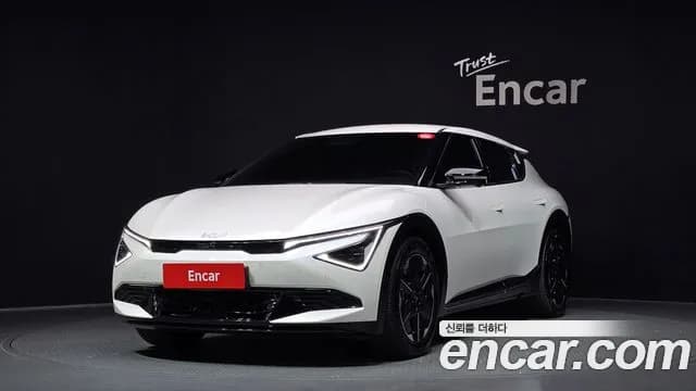 2025 Kia The New EV6 Long Range 2WD Sold VIN KNAC381AFSA225464 – rear exterior 2025 Kia The New EV6 Long Range 2WD Sold VIN KNAC381AFSA225464 – rear exterior