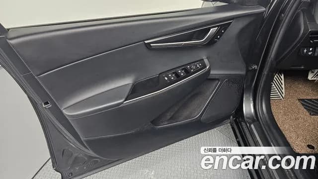 2025 Kia The New EV6 Long Range 2WD Sold VIN KNAC381AFSA226617 – trunk area 2025 Kia The New EV6 Long Range 2WD Sold VIN KNAC381AFSA226617 – trunk area