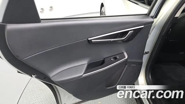 2025 Kia The New EV6 Long Range 4WD Sold VIN KNAC381CPSA225555 – interior seats 2025 Kia The New EV6 Long Range 4WD Sold VIN KNAC381CPSA225555 – interior seats