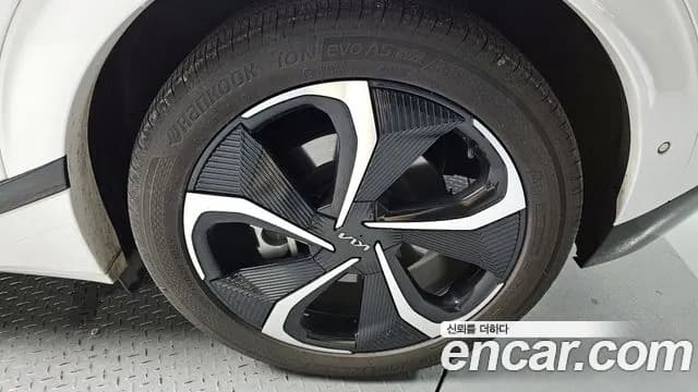 2022 Kia EV6 Long Range Sold VIN KNAC581AFNA003443 – front exterior 2022 Kia EV6 Long Range Sold VIN KNAC581AFNA003443 – front exterior