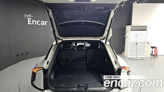 2022 Kia EV6 Long Range Sold VIN KNAC581AFNA003443 – interior seats 2022 Kia EV6 Long Range Sold VIN KNAC581AFNA003443 – interior seats