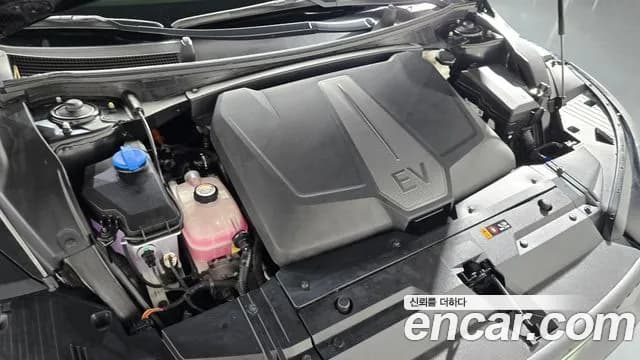2022 Kia EV6 Long Range Sold VIN KNAC581AFNA005735 – undercarriage 2022 Kia EV6 Long Range Sold VIN KNAC581AFNA005735 – undercarriage