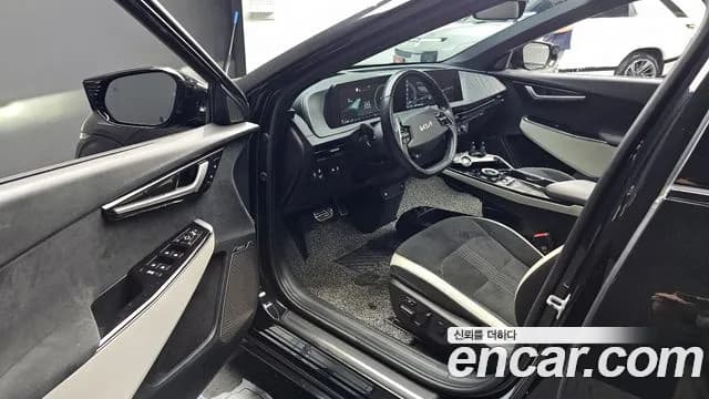 2022 Kia EV6 Long Range Sold VIN KNAC581AFNA011666 – rear exterior 2022 Kia EV6 Long Range Sold VIN KNAC581AFNA011666 – rear exterior
