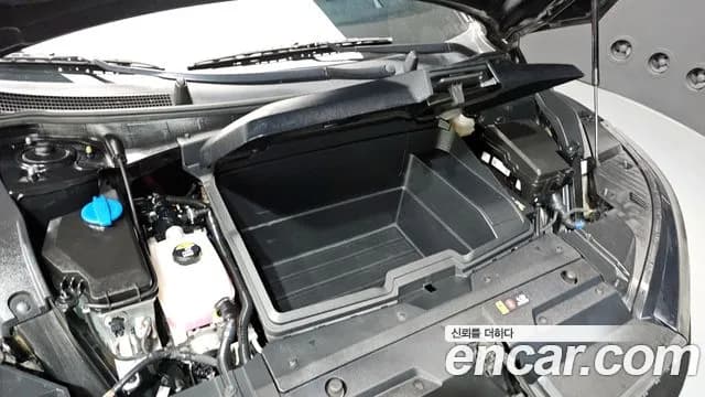2022 Kia EV6 Long Range Sold VIN KNAC581AFNA011666 – engine bay 2022 Kia EV6 Long Range Sold VIN KNAC581AFNA011666 – engine bay
