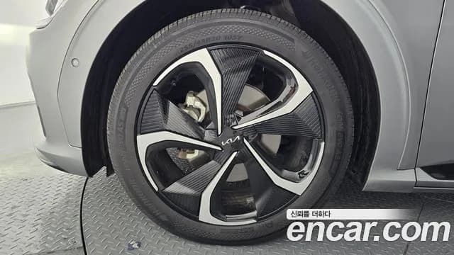 2022 Kia EV6 Long Range 4WD Sold VIN KNAC581CPNA062750 – photo 16 2022 Kia EV6 Long Range 4WD Sold VIN KNAC581CPNA062750 – photo 16