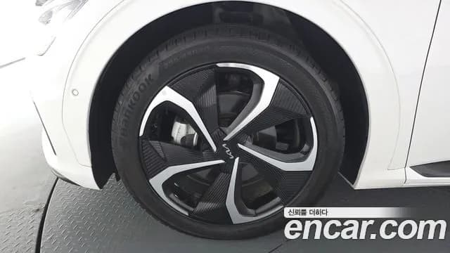 2022 Kia EV6 Long Range 4WD Sold VIN KNAC581CPNA076039 – photo 13 2022 Kia EV6 Long Range 4WD Sold VIN KNAC581CPNA076039 – photo 13