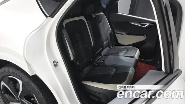 2023 Kia EV6 Long Range 4WD Sold VIN KNAC581CPPA120373 – undercarriage 2023 Kia EV6 Long Range 4WD Sold VIN KNAC581CPPA120373 – undercarriage