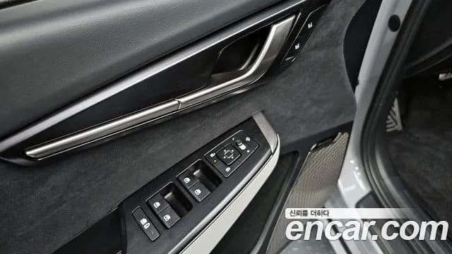 2025 Kia The New EV6 Long Range 4WD Sold VIN KNAC581CPSA225924 – photo 12 2025 Kia The New EV6 Long Range 4WD Sold VIN KNAC581CPSA225924 – photo 12