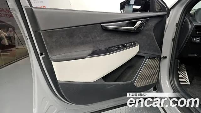 2025 Kia The New EV6 Long Range 4WD Sold VIN KNAC581CPSA225924 – photo 14 2025 Kia The New EV6 Long Range 4WD Sold VIN KNAC581CPSA225924 – photo 14