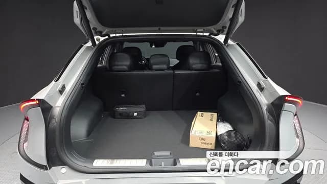 2025 Kia The New EV6 Long Range 4WD Sold VIN KNAC581CPSA225956 – photo 13 2025 Kia The New EV6 Long Range 4WD Sold VIN KNAC581CPSA225956 – photo 13