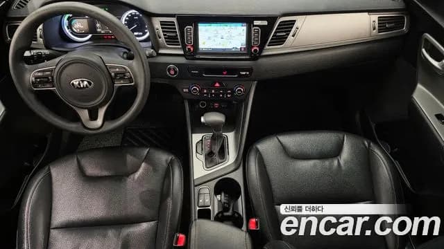 2017 Kia Niro Luxury Sold VIN KNACA81CGHA079158 – photo 15 2017 Kia Niro Luxury Sold VIN KNACA81CGHA079158 – photo 15