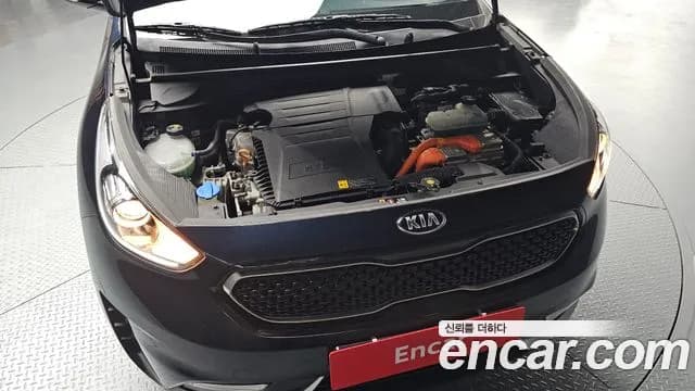 2018 Kia Niro Luxury Sold VIN KNACA81CGJA260953 – side profile 2018 Kia Niro Luxury Sold VIN KNACA81CGJA260953 – side profile