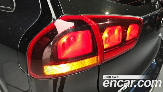 2018 Kia Niro Luxury Sold VIN KNACA81CGJA260953 – interior seats 2018 Kia Niro Luxury Sold VIN KNACA81CGJA260953 – interior seats