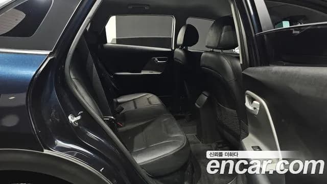 2018 Kia Niro Luxury Sold VIN KNACA81CGJA260953 – photo 12 2018 Kia Niro Luxury Sold VIN KNACA81CGJA260953 – photo 12