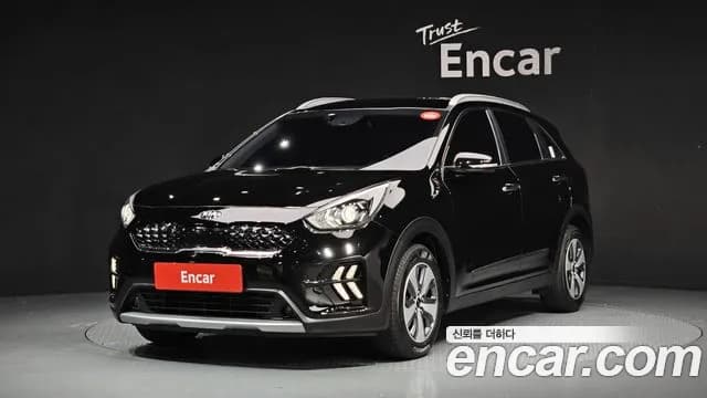 2020 Kia The New Niro 1.6 HEV Sold VIN KNACA81CGLA408211 – undercarriage 2020 Kia The New Niro 1.6 HEV Sold VIN KNACA81CGLA408211 – undercarriage