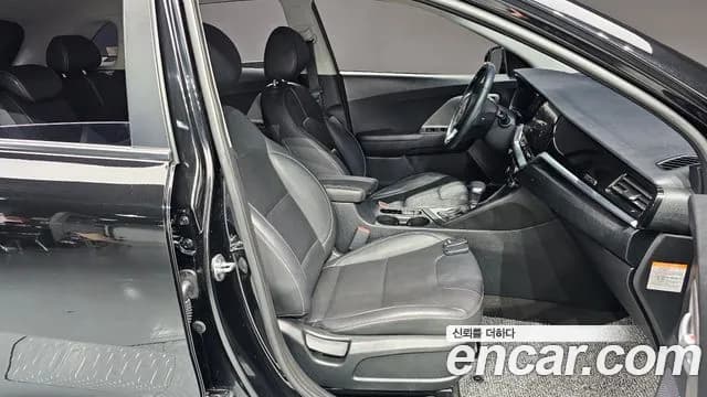 2020 Kia The New Niro 1.6 HEV Sold VIN KNACA81CGLA408211 – photo 16 2020 Kia The New Niro 1.6 HEV Sold VIN KNACA81CGLA408211 – photo 16