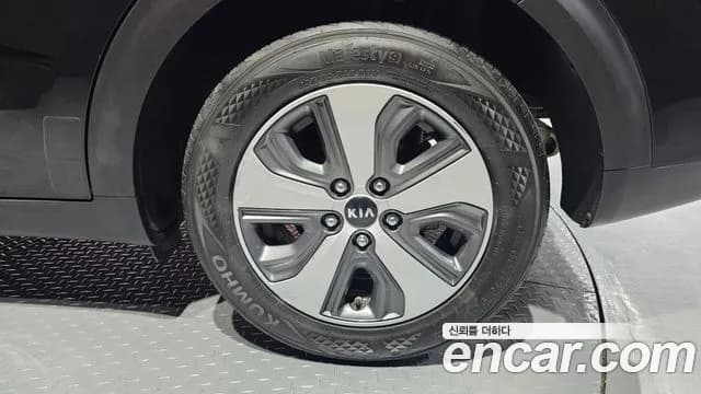 2020 Kia The New Niro 1.6 HEV Sold VIN KNACA81CGLA408211 – photo 20 2020 Kia The New Niro 1.6 HEV Sold VIN KNACA81CGLA408211 – photo 20
