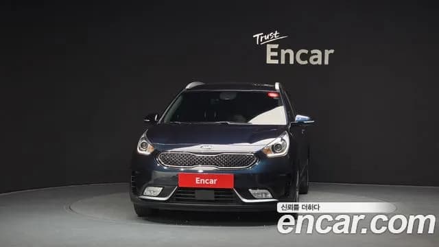 2017 Kia Niro Prestige Sold VIN KNACB81CGHA079775 – odometer reading 2017 Kia Niro Prestige Sold VIN KNACB81CGHA079775 – odometer reading